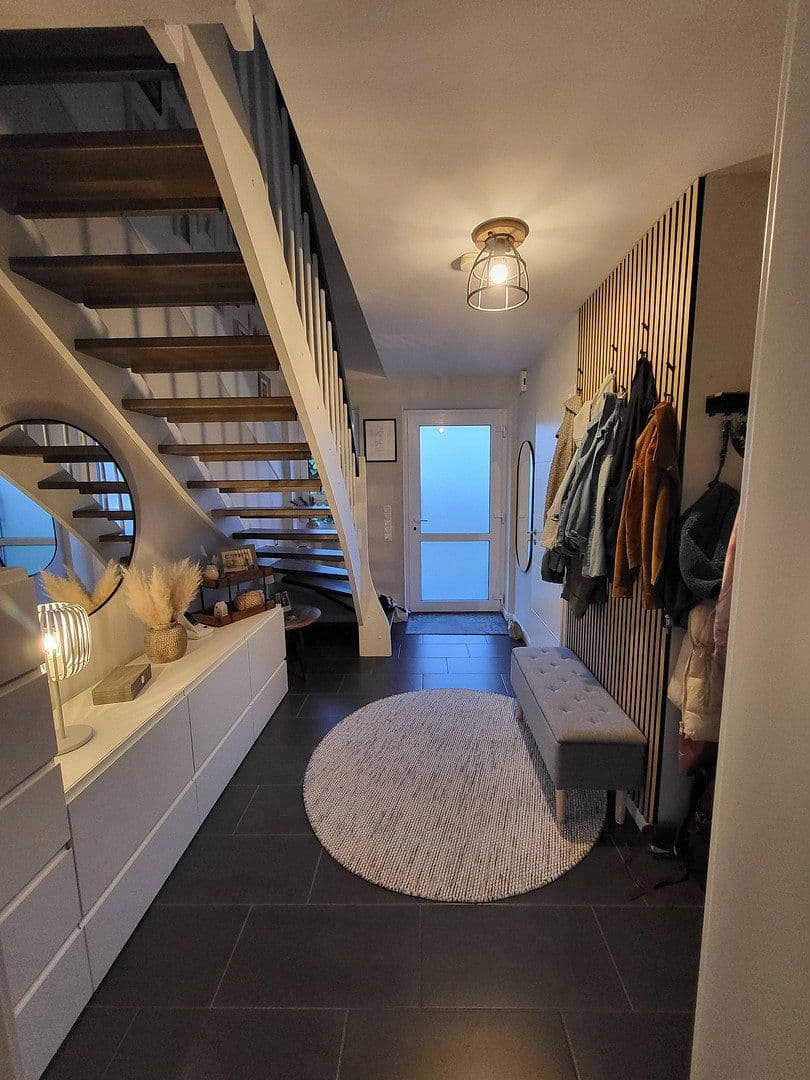 Predaj domu 122 m², pozemok 508 m², Neu Wulmstorf, Dolné Sasko Predaj domu 122 m², pozemok 508 m², Neu Wulmstorf, Dolné Sasko