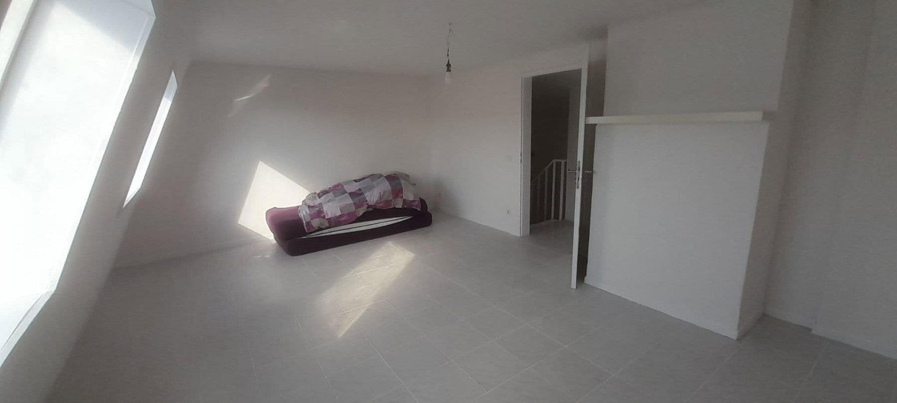 Predaj domu 133 m², pozemok 149 m², Westerfelder Ring 13, Wörth, Bavorsko Predaj domu 133 m², pozemok 149 m², Westerfelder Ring 13, Wörth, Bavorsko