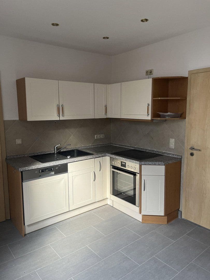 Prenájom bytu 2-izbový 81 m², Pechauer Straße 1, Magdeburg, Sasko-Anhaltsko Prenájom bytu 2-izbový 81 m², Pechauer Straße 1, Magdeburg, Sasko-Anhaltsko