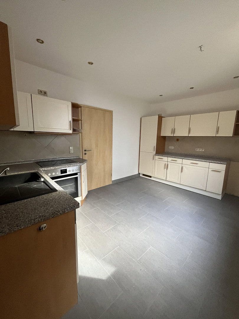 Prenájom bytu 2-izbový 81 m², Pechauer Straße 1, Magdeburg, Sasko-Anhaltsko Prenájom bytu 2-izbový 81 m², Pechauer Straße 1, Magdeburg, Sasko-Anhaltsko