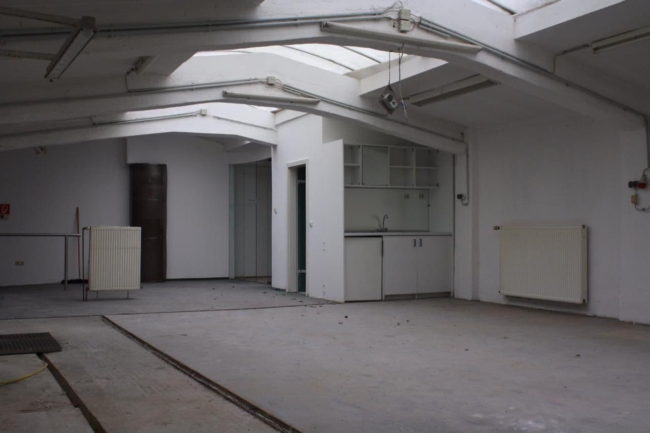 Prenájom nebytového priestoru 133 m², Dürerstr.3, Essen, Severné Porýnie - Westfálsko Prenájom nebytového priestoru 133 m², Dürerstr.3, Essen, Severné Porýnie - Westfálsko