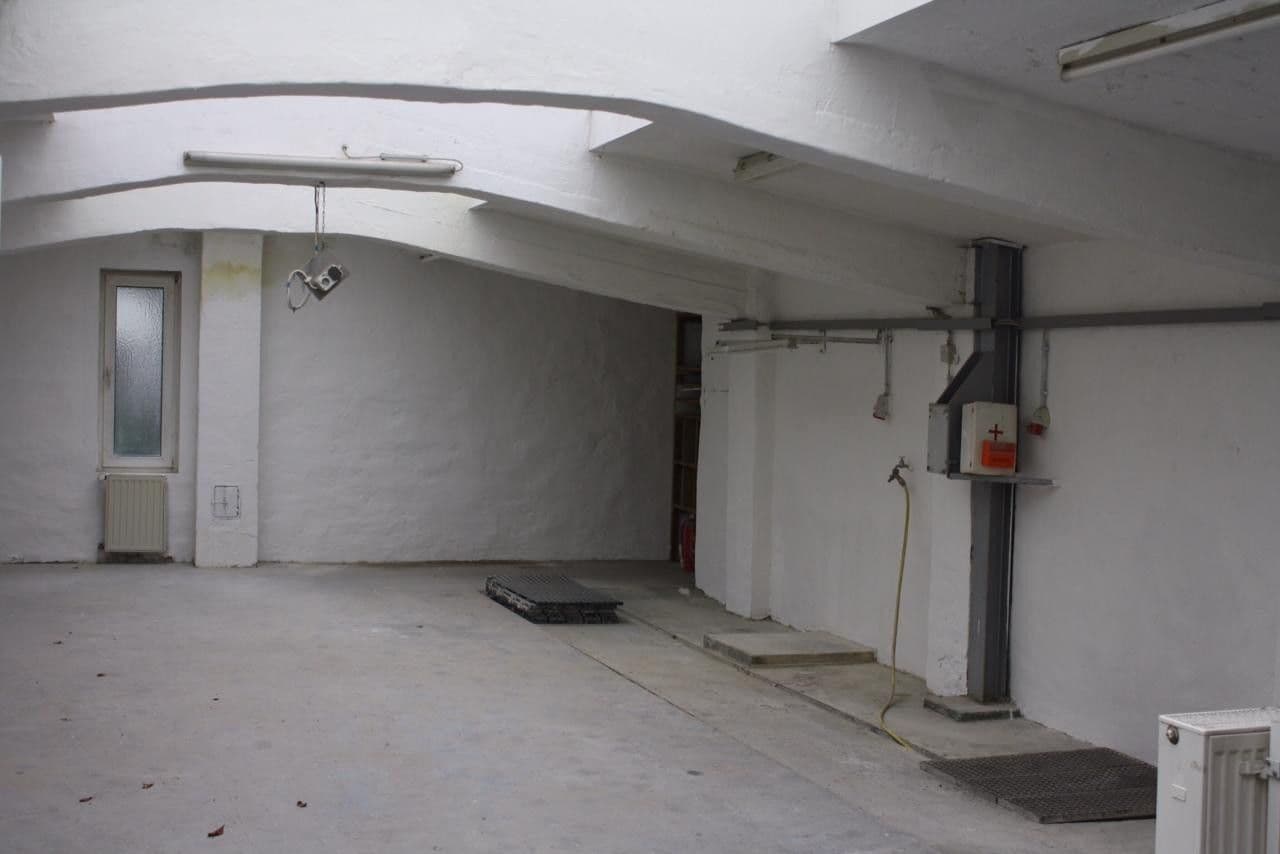Prenájom nebytového priestoru 133 m², Dürerstr.3, Essen, Severné Porýnie - Westfálsko Prenájom nebytového priestoru 133 m², Dürerstr.3, Essen, Severné Porýnie - Westfálsko