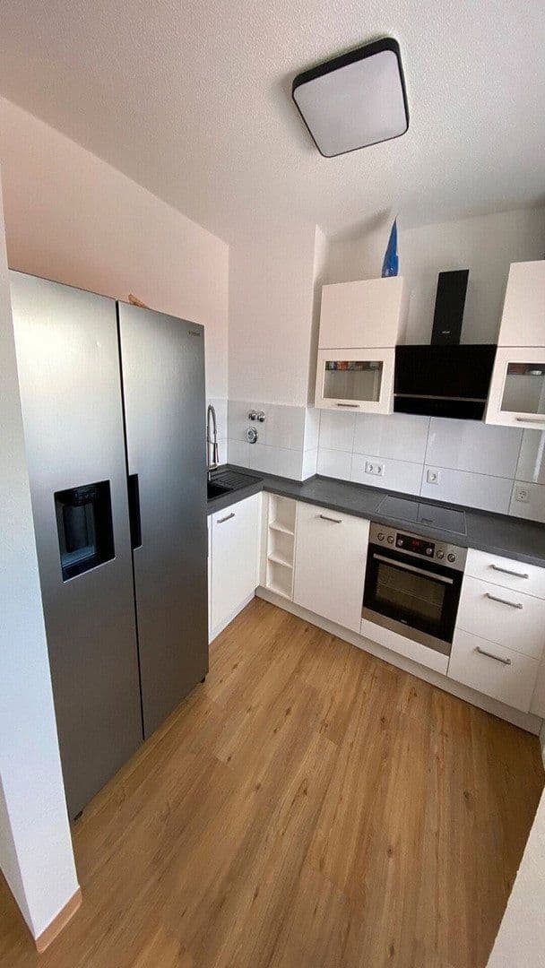 Prenájom bytu 2-izbový 64 m², Bremen, Brémy Prenájom bytu 2-izbový 64 m², Bremen, Brémy