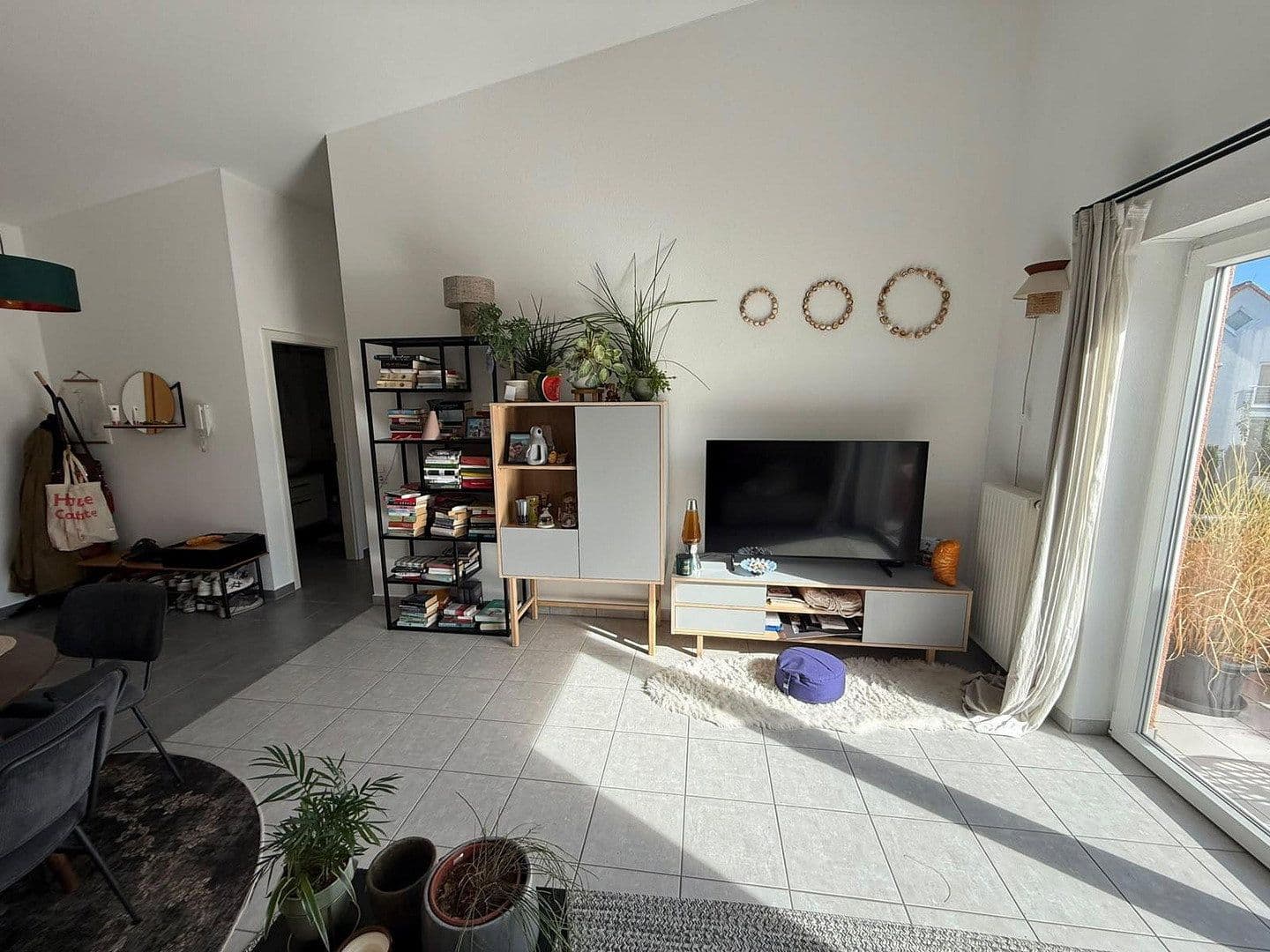 Prenájom bytu 2-izbový 55 m², Süßen, Bádensko-Wurttembersko Prenájom bytu 2-izbový 55 m², Süßen, Bádensko-Wurttembersko