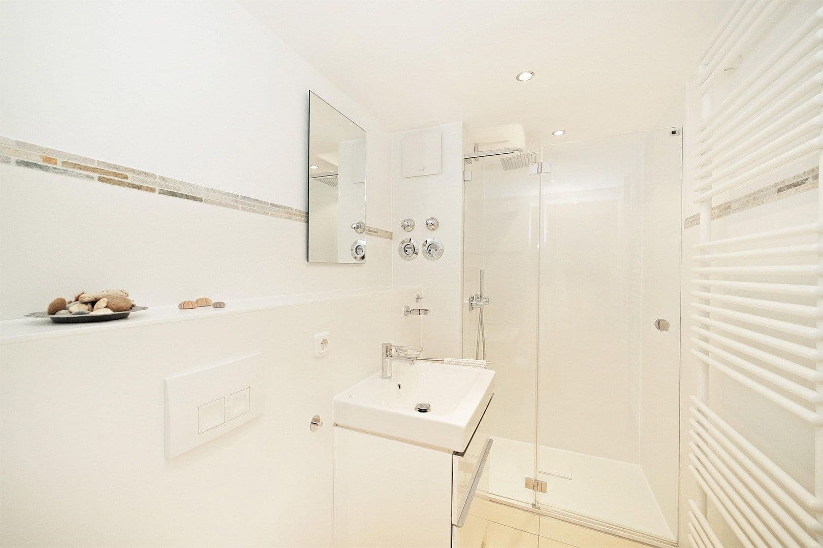 Predaj bytu 4-izbový 95 m², Federseestraße 13a, München, Bavorsko Predaj bytu 4-izbový 95 m², Federseestraße 13a, München, Bavorsko
