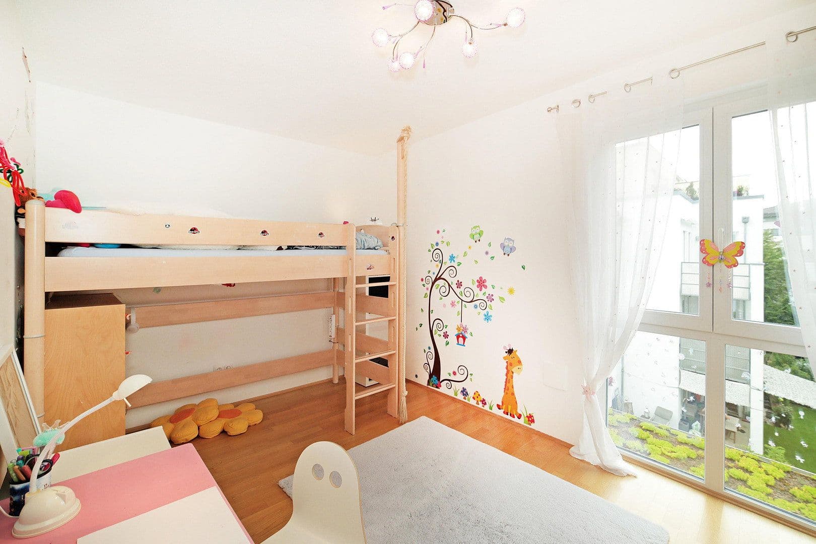 Predaj bytu 4-izbový 95 m², Federseestraße 13a, München, Bavorsko Predaj bytu 4-izbový 95 m², Federseestraße 13a, München, Bavorsko