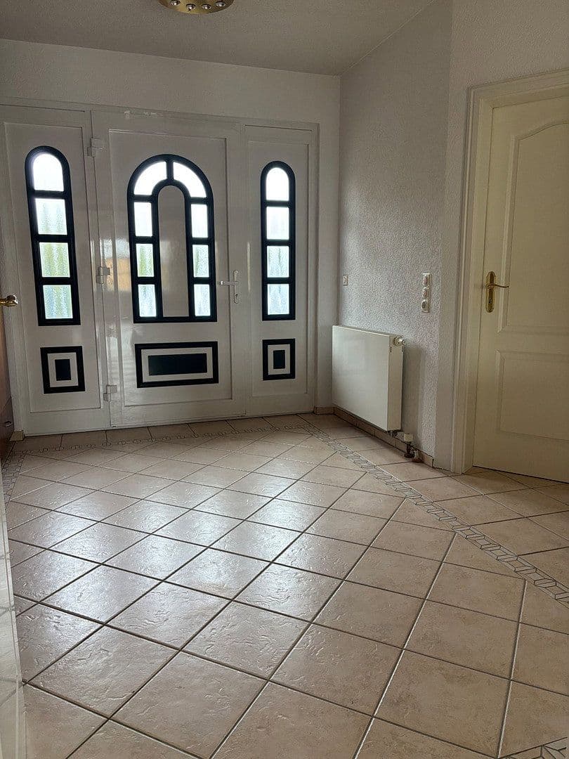 Predaj domu 190 m², pozemok 1.200 m², Frellstedt, Dolné Sasko Predaj domu 190 m², pozemok 1.200 m², Frellstedt, Dolné Sasko