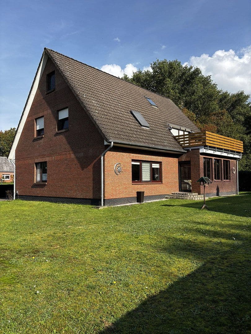 Predaj domu 207 m², pozemok 875 m², Burweg, Dolné Sasko Predaj domu 207 m², pozemok 875 m², Burweg, Dolné Sasko