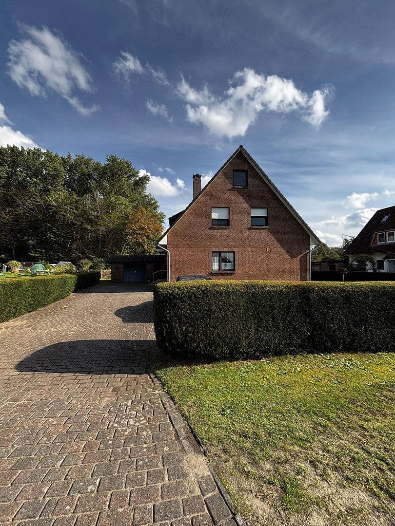 Predaj domu 207 m², pozemok 875 m², Burweg, Dolné Sasko Predaj domu 207 m², pozemok 875 m², Burweg, Dolné Sasko