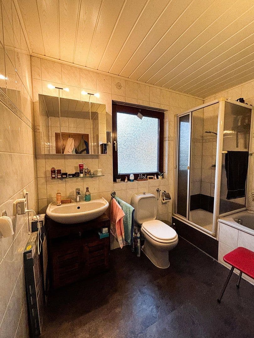 Predaj domu 207 m², pozemok 875 m², Burweg, Dolné Sasko Predaj domu 207 m², pozemok 875 m², Burweg, Dolné Sasko