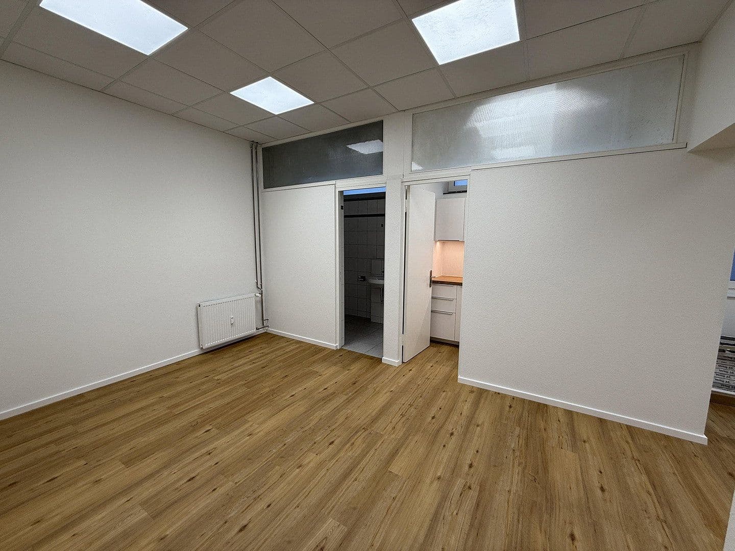 Prenájom kancelárie 58 m², Goerdelerstraße 35, Offenbach, Hesensko Prenájom kancelárie 58 m², Goerdelerstraße 35, Offenbach, Hesensko