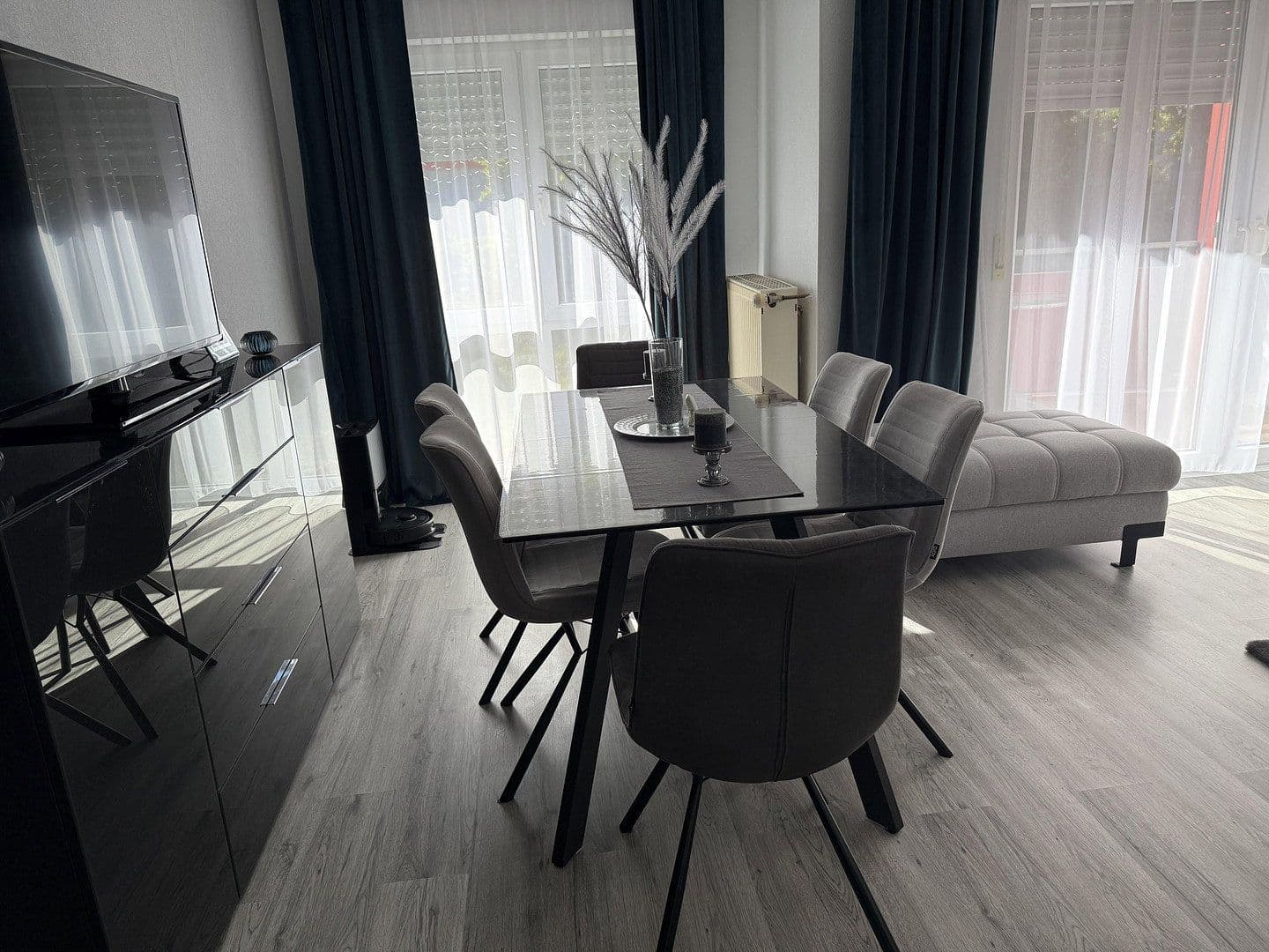 Prenájom bytu 3-izbový 84 m², Eisenberg (Pfalz), Porýnie-Falcko Prenájom bytu 3-izbový 84 m², Eisenberg (Pfalz), Porýnie-Falcko