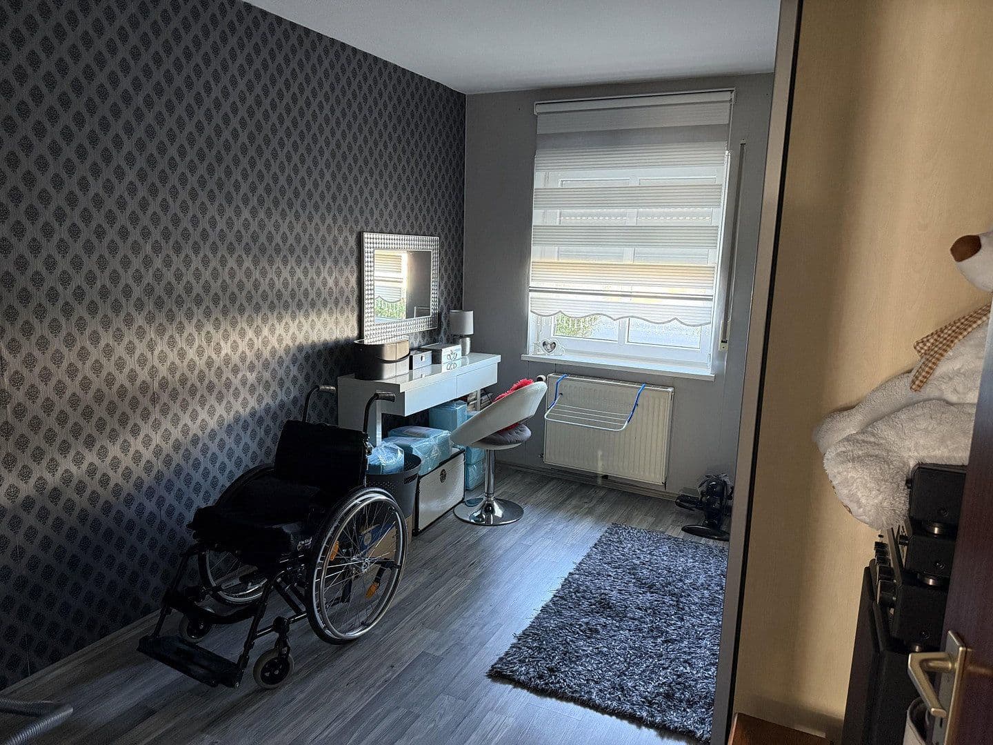 Prenájom bytu 3-izbový 84 m², Eisenberg (Pfalz), Porýnie-Falcko Prenájom bytu 3-izbový 84 m², Eisenberg (Pfalz), Porýnie-Falcko