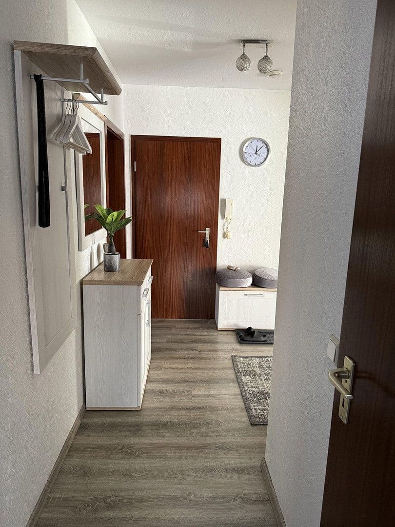 Prenájom bytu 3-izbový 84 m², Eisenberg (Pfalz), Porýnie-Falcko Prenájom bytu 3-izbový 84 m², Eisenberg (Pfalz), Porýnie-Falcko