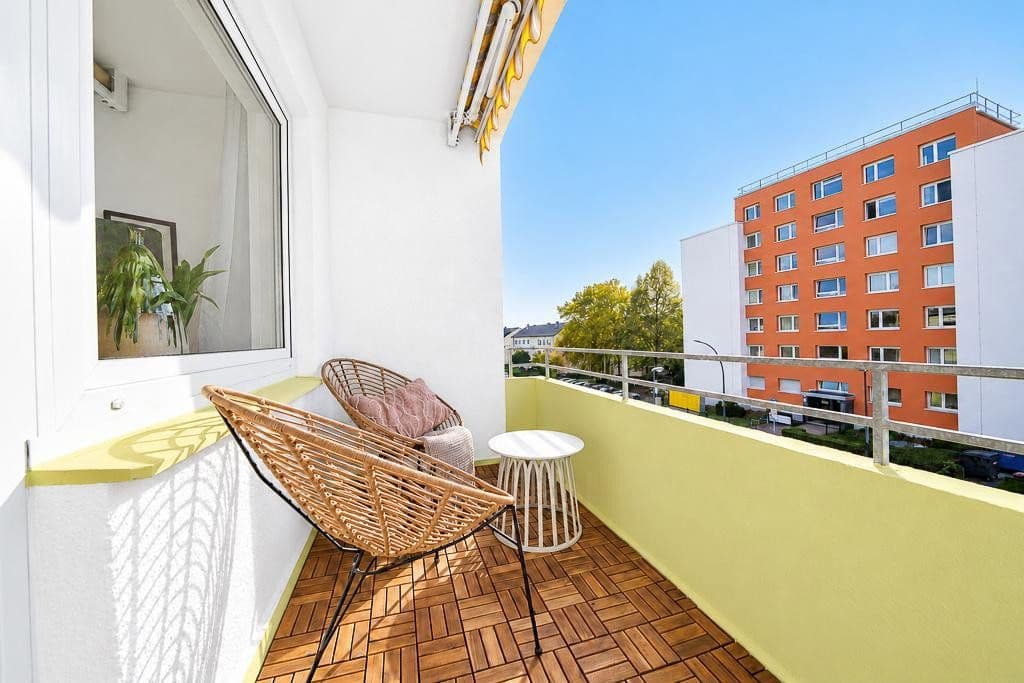 Predaj bytu 4-izbový 91 m², Kelkheim (Taunus), Hesensko Predaj bytu 4-izbový 91 m², Kelkheim (Taunus), Hesensko
