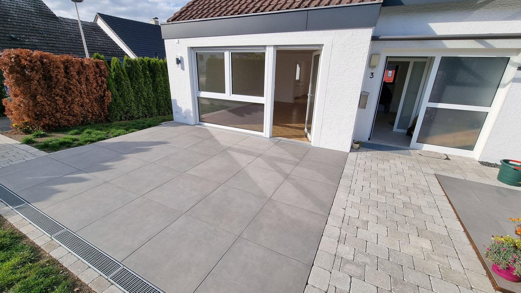 Prenájom bytu 3-izbový 101 m², Konrad-Adenauer-Straße 3, Rottenburg am Neckar, Bádensko-Wurttembersko Prenájom bytu 3-izbový 101 m², Konrad-Adenauer-Straße 3, Rottenburg am Neckar, Bádensko-Wurttembersko