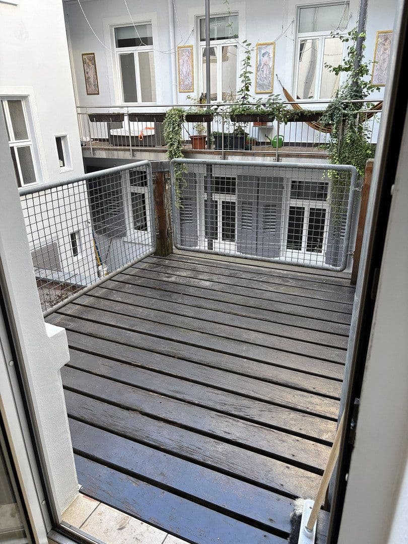 Predaj bytu 4-izbový 120 m², Karlsruhe, Bádensko-Wurttembersko Predaj bytu 4-izbový 120 m², Karlsruhe, Bádensko-Wurttembersko