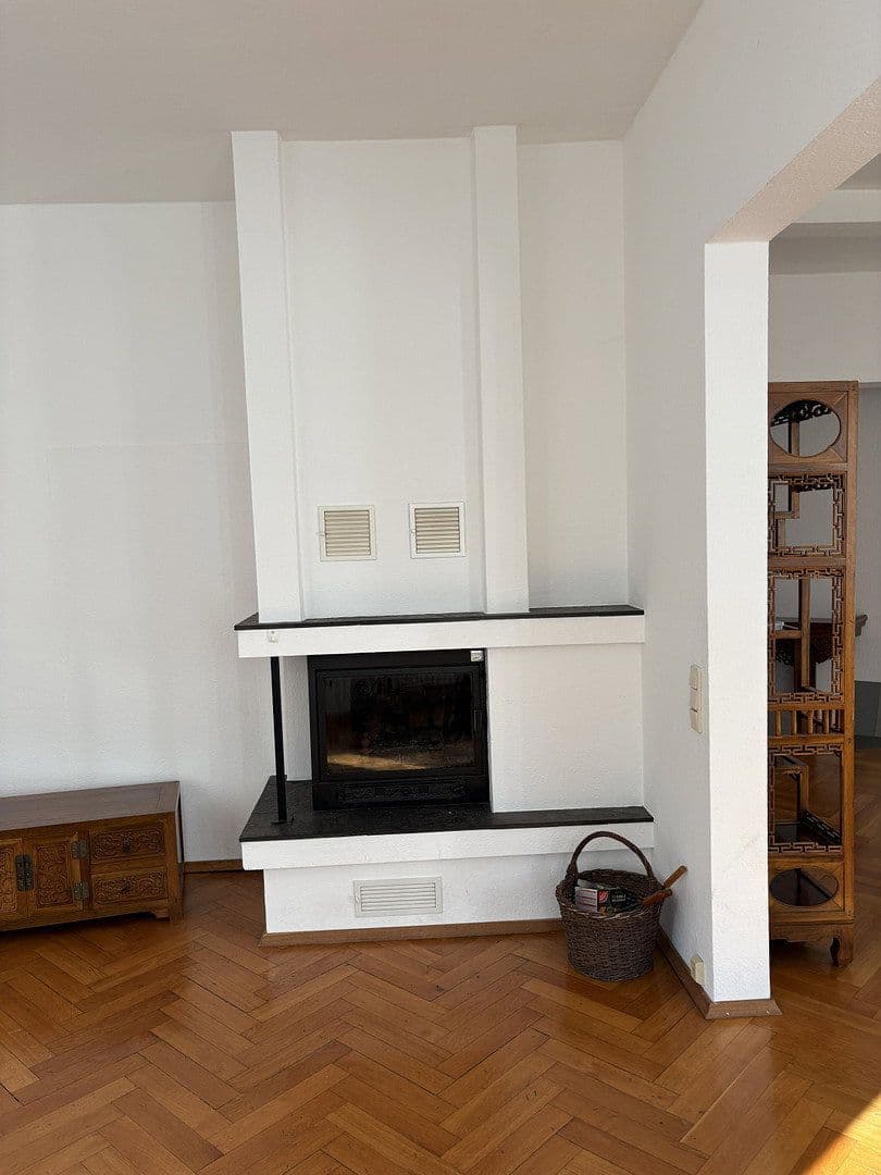 Predaj bytu 4-izbový 120 m², Karlsruhe, Bádensko-Wurttembersko Predaj bytu 4-izbový 120 m², Karlsruhe, Bádensko-Wurttembersko