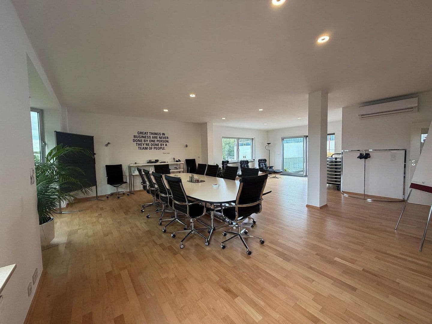 Prenájom kancelárie 68 m², Rudolf-Diesel-Straße 11, Schifferstadt, Porýnie-Falcko Prenájom kancelárie 68 m², Rudolf-Diesel-Straße 11, Schifferstadt, Porýnie-Falcko