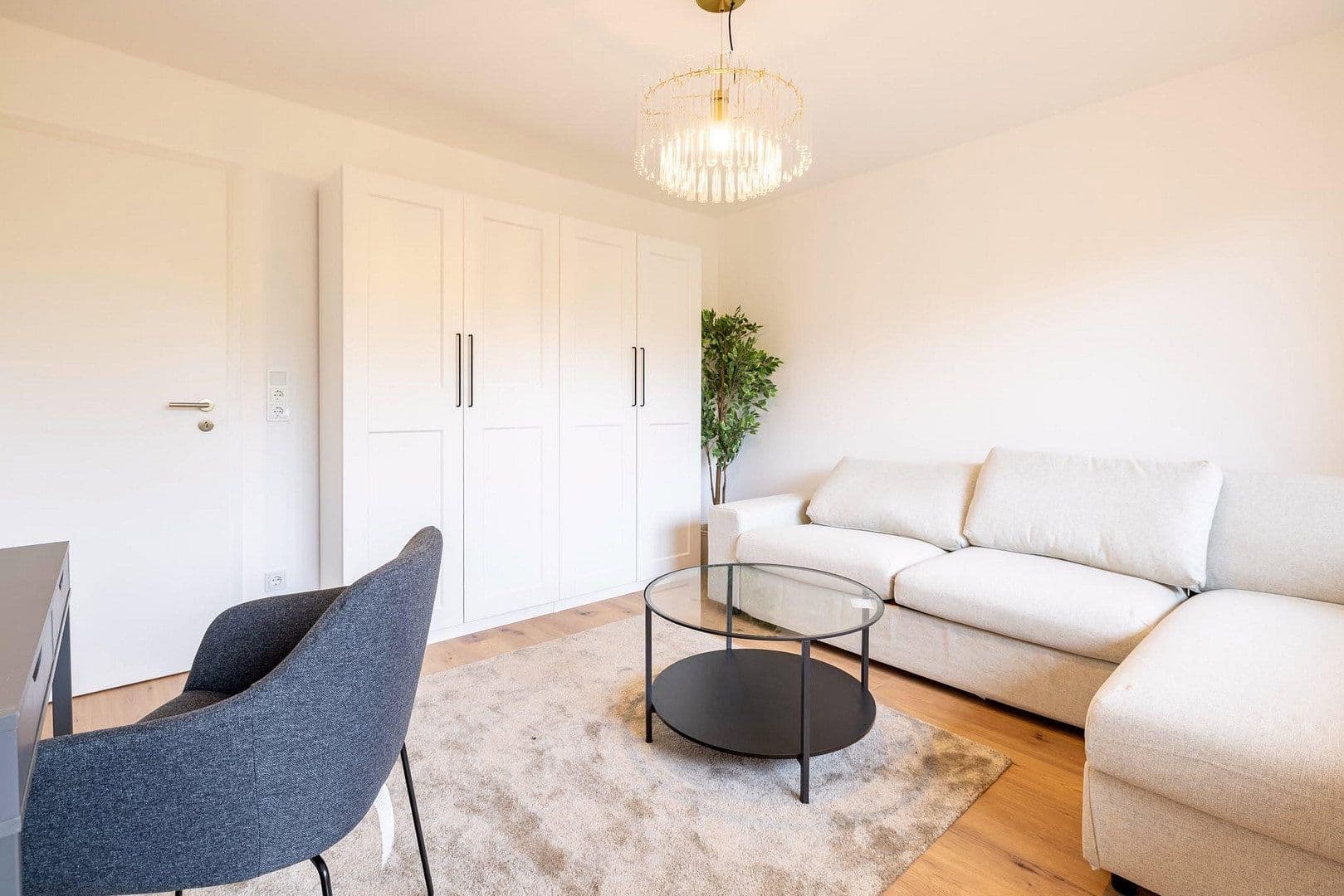 Prenájom bytu 55 m², Ottobrunner Straße 15a, München, Bavorsko Prenájom bytu 55 m², Ottobrunner Straße 15a, München, Bavorsko