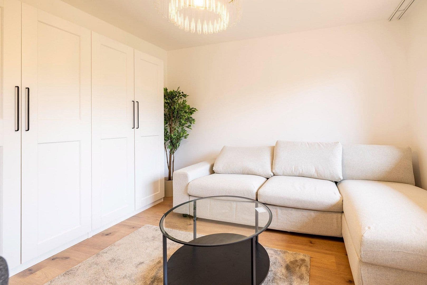 Prenájom bytu 55 m², Ottobrunner Straße 15a, München, Bavorsko Prenájom bytu 55 m², Ottobrunner Straße 15a, München, Bavorsko