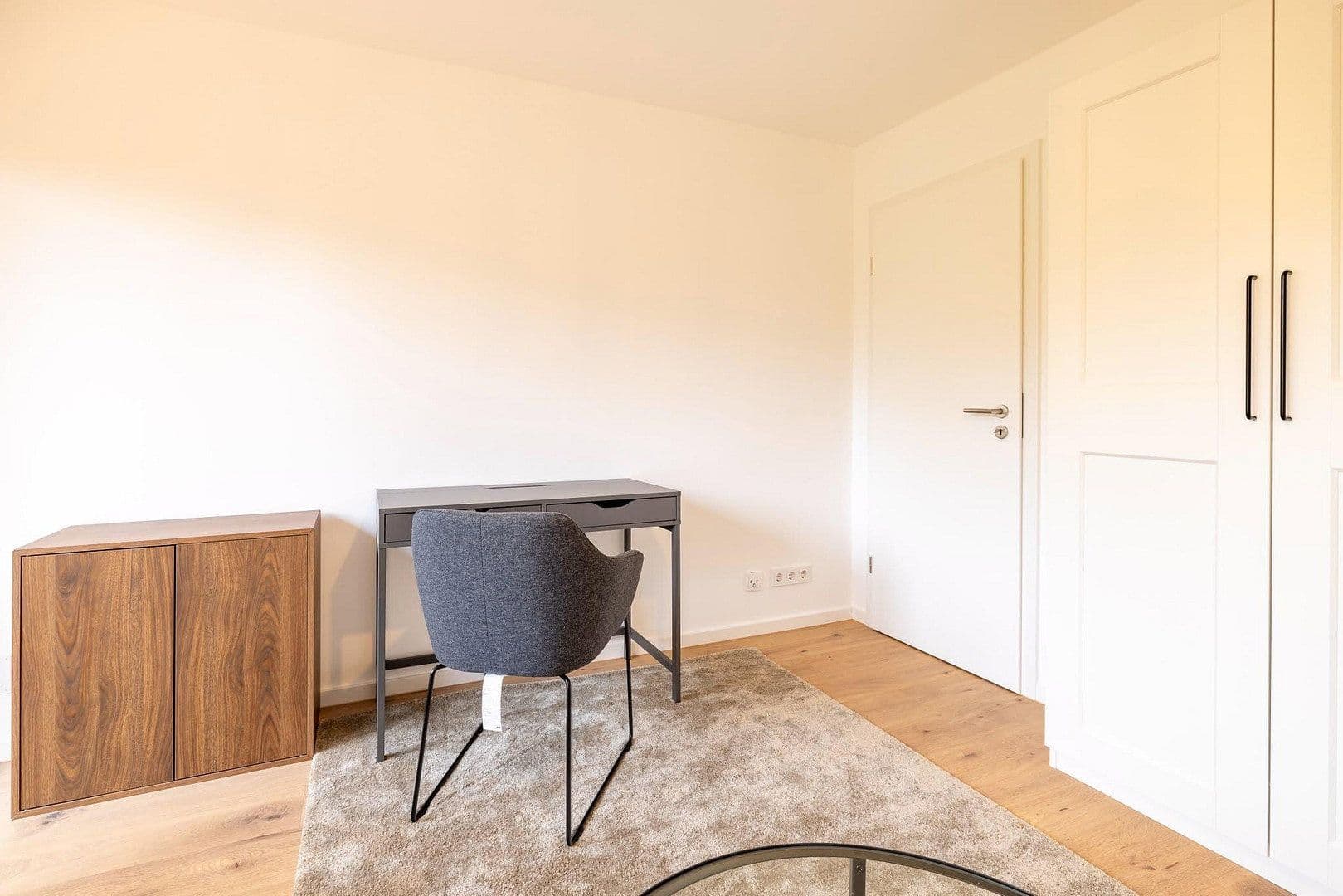 Prenájom bytu 55 m², Ottobrunner Straße 15a, München, Bavorsko Prenájom bytu 55 m², Ottobrunner Straße 15a, München, Bavorsko