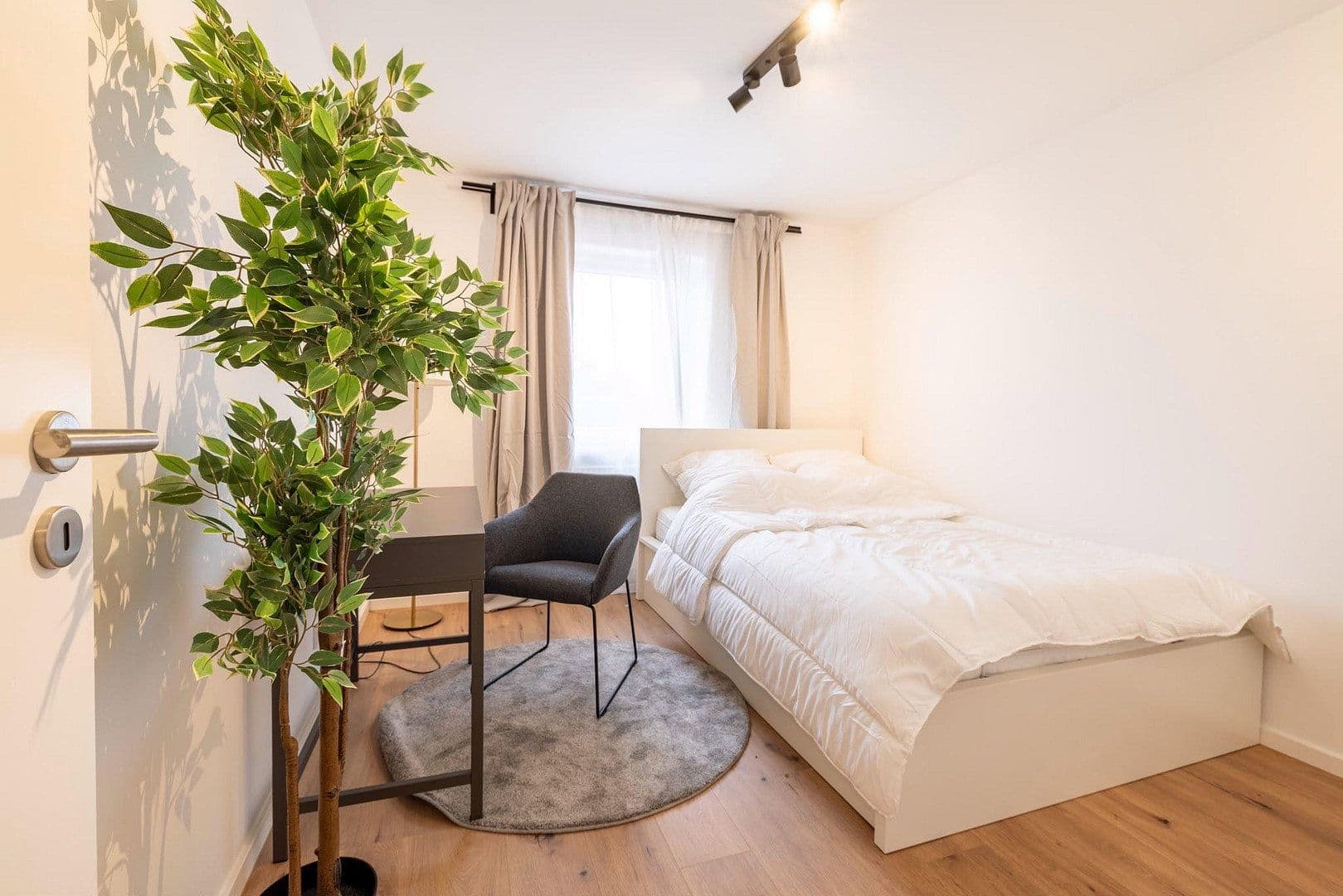 Prenájom bytu 55 m², Ottobrunner Straße 15a, München, Bavorsko Prenájom bytu 55 m², Ottobrunner Straße 15a, München, Bavorsko