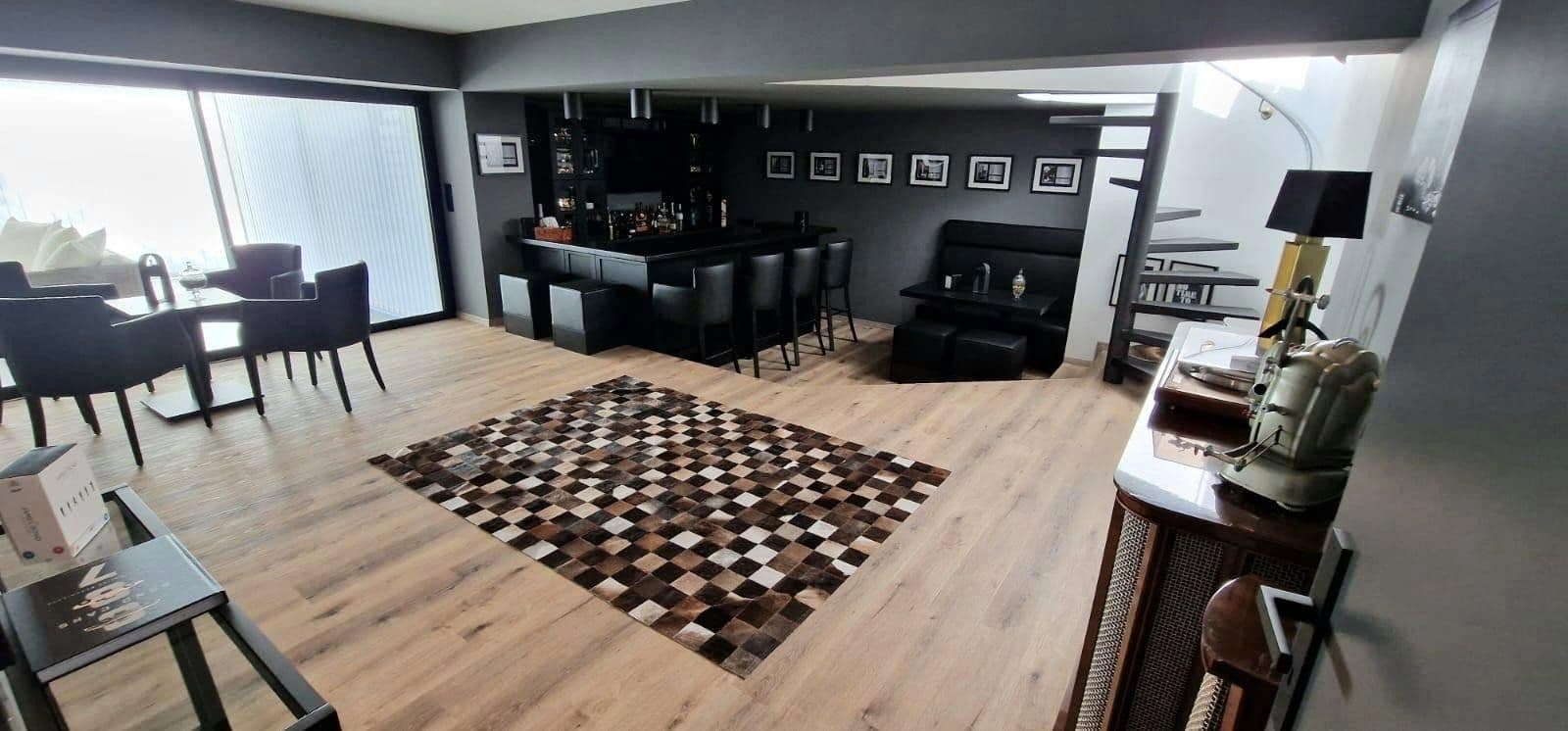 Predaj domu 386 m², pozemok 1.158 m², Trier, Porýnie-Falcko Predaj domu 386 m², pozemok 1.158 m², Trier, Porýnie-Falcko