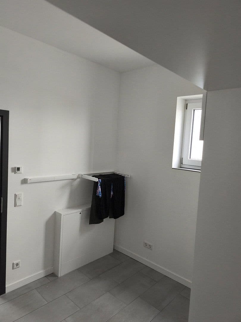 Predaj nebytového priestoru 1.180 m², Im Riemen 50, Babenhausen, Hesensko Predaj nebytového priestoru 1.180 m², Im Riemen 50, Babenhausen, Hesensko