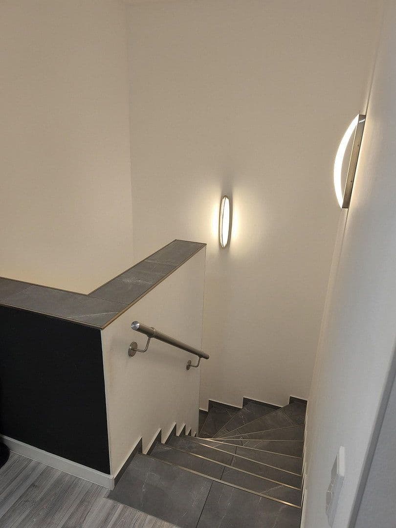 Predaj nebytového priestoru 1.180 m², Im Riemen 50, Babenhausen, Hesensko Predaj nebytového priestoru 1.180 m², Im Riemen 50, Babenhausen, Hesensko
