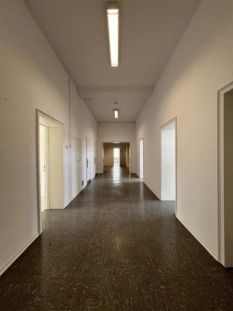 Prenájom kancelárie 600 m², Magdeburgerstrasse 37, Gelsenkirchen, Severné Porýnie - Westfálsko Prenájom kancelárie 600 m², Magdeburgerstrasse 37, Gelsenkirchen, Severné Porýnie - Westfálsko
