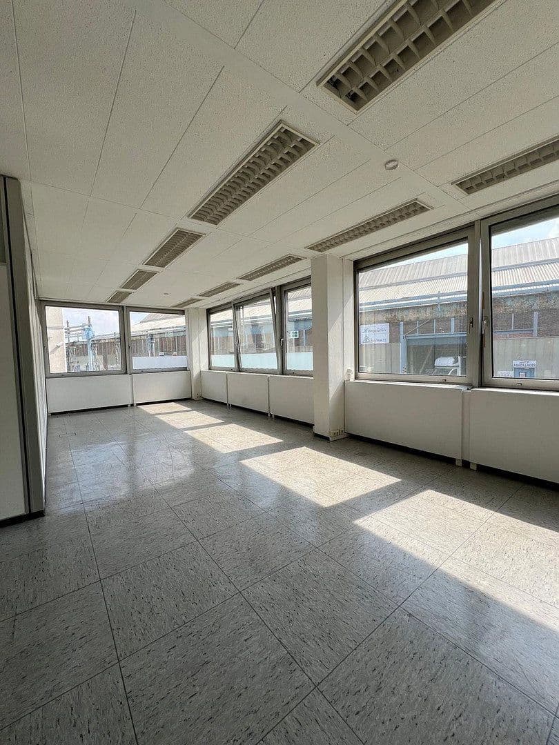 Prenájom kancelárie 600 m², Magdeburgerstrasse 37, Gelsenkirchen, Severné Porýnie - Westfálsko Prenájom kancelárie 600 m², Magdeburgerstrasse 37, Gelsenkirchen, Severné Porýnie - Westfálsko