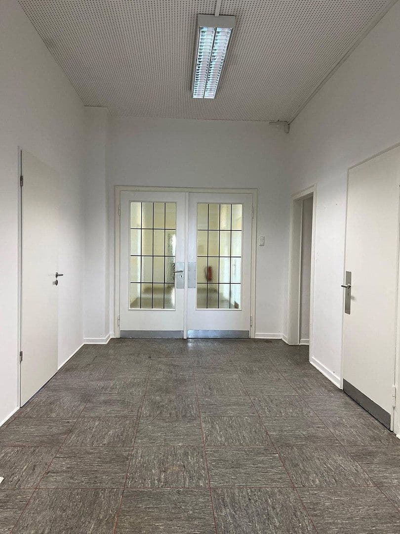 Prenájom kancelárie 600 m², Magdeburgerstrasse 37, Gelsenkirchen, Severné Porýnie - Westfálsko Prenájom kancelárie 600 m², Magdeburgerstrasse 37, Gelsenkirchen, Severné Porýnie - Westfálsko