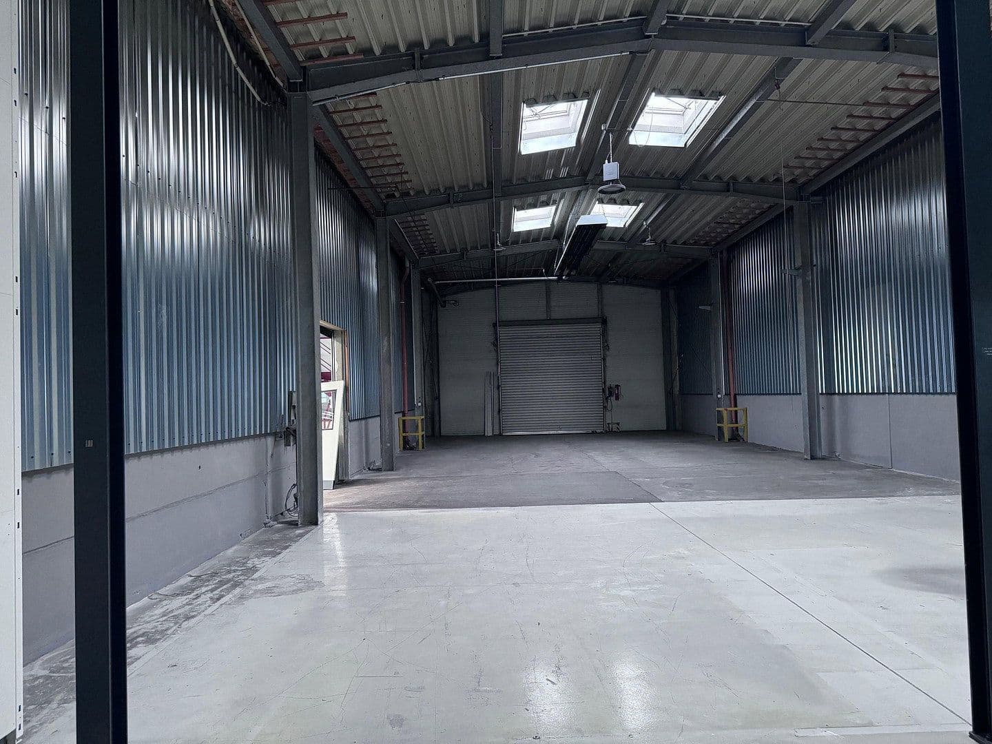 Prenájom nebytového priestoru 3.310 m², Dohna, Sasko Prenájom nebytového priestoru 3.310 m², Dohna, Sasko
