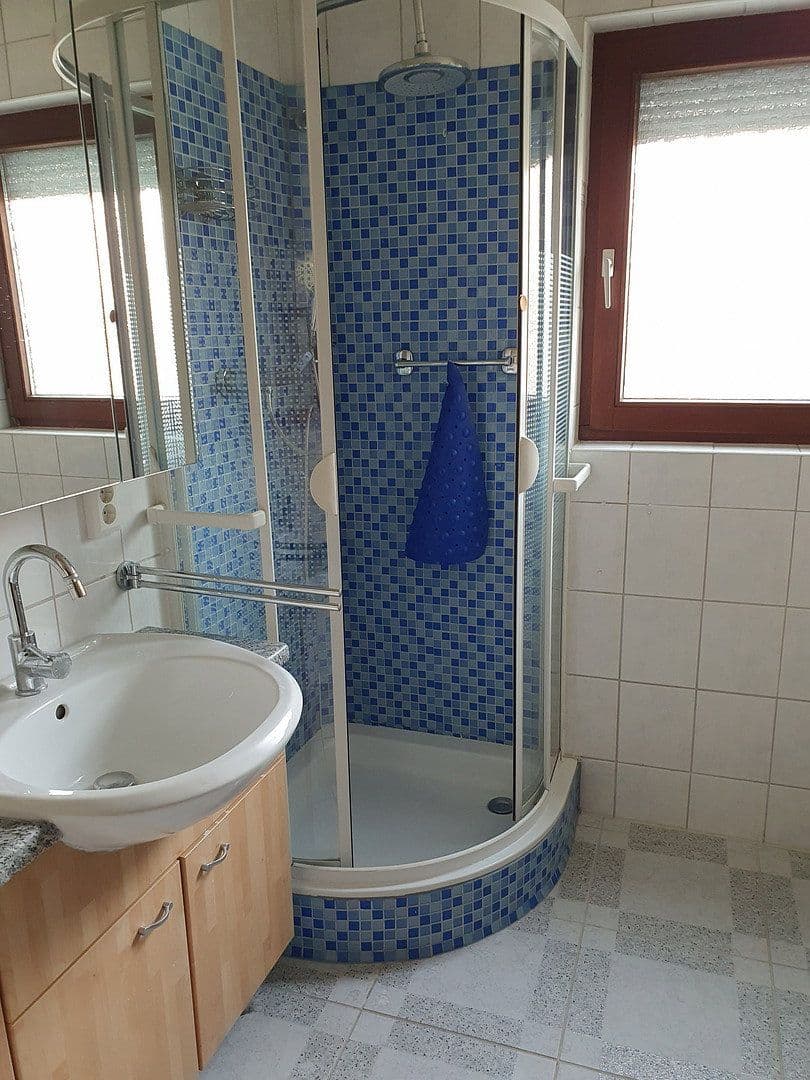 Prenájom bytu 3-izbový 81 m², Herbrechtingen, Bádensko-Wurttembersko Prenájom bytu 3-izbový 81 m², Herbrechtingen, Bádensko-Wurttembersko