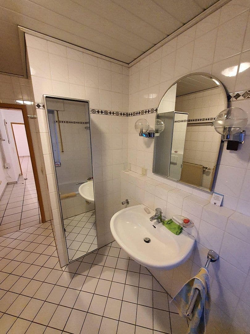 Prenájom bytu 4-izbový 103 m², Hansastraße 33, Kamen, Severné Porýnie - Westfálsko Prenájom bytu 4-izbový 103 m², Hansastraße 33, Kamen, Severné Porýnie - Westfálsko