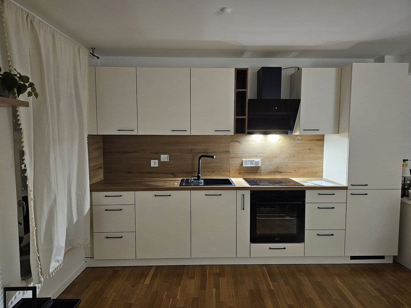 Prenájom bytu 4-izbový 84 m², Landshut, Bavorsko Prenájom bytu 4-izbový 84 m², Landshut, Bavorsko