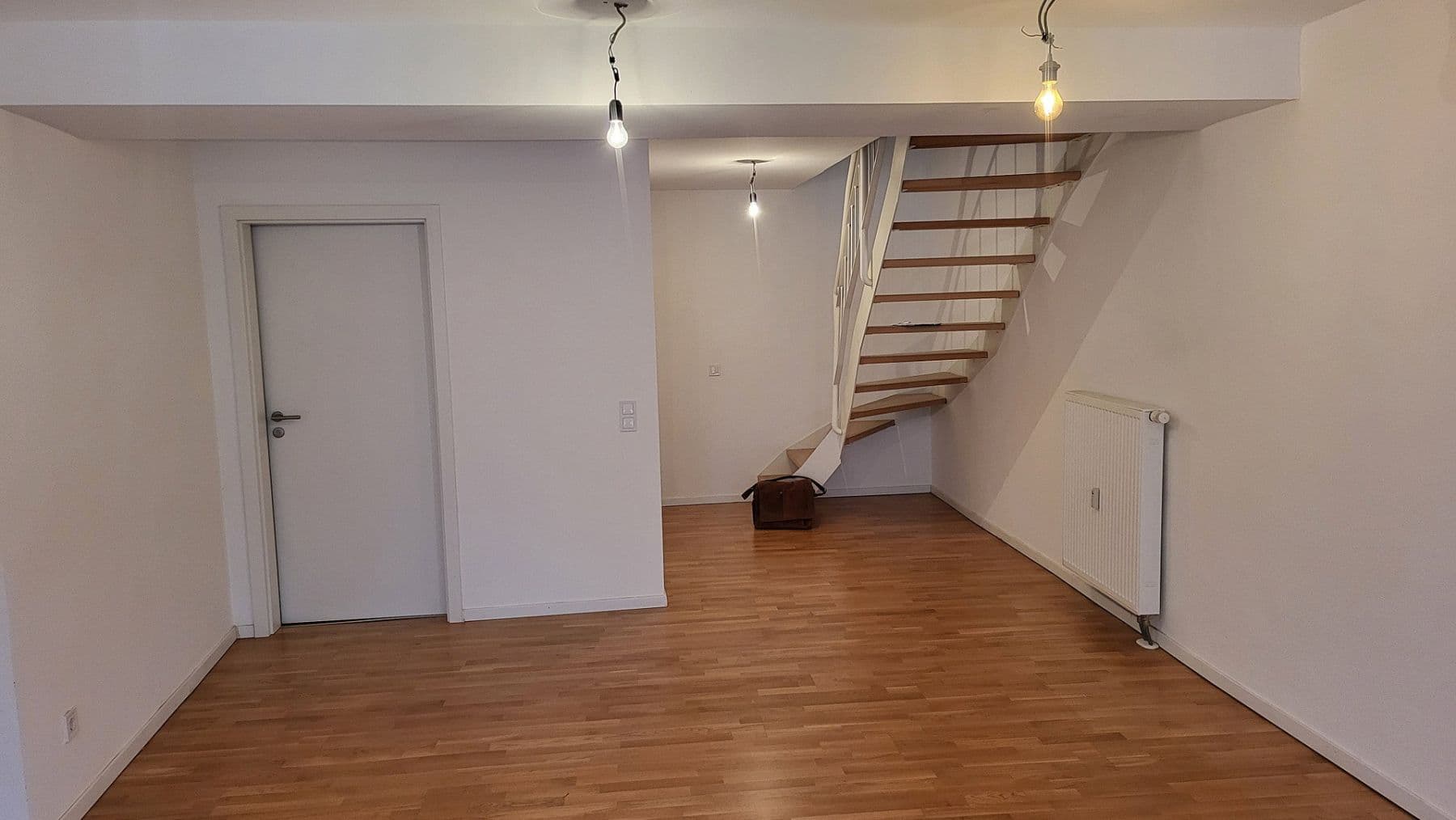 Prenájom bytu 4-izbový 84 m², Landshut, Bavorsko Prenájom bytu 4-izbový 84 m², Landshut, Bavorsko