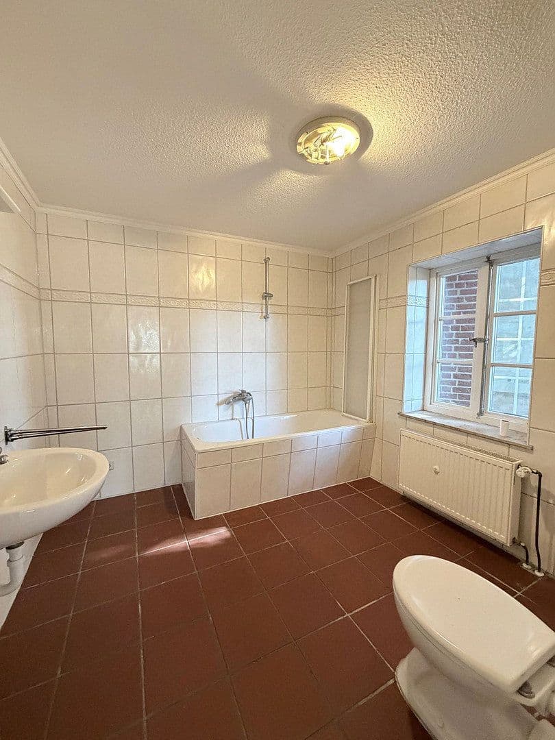 Predaj domu 631 m², pozemok 2.767 m², Neustadt am Rübenberge, Dolné Sasko Predaj domu 631 m², pozemok 2.767 m², Neustadt am Rübenberge, Dolné Sasko
