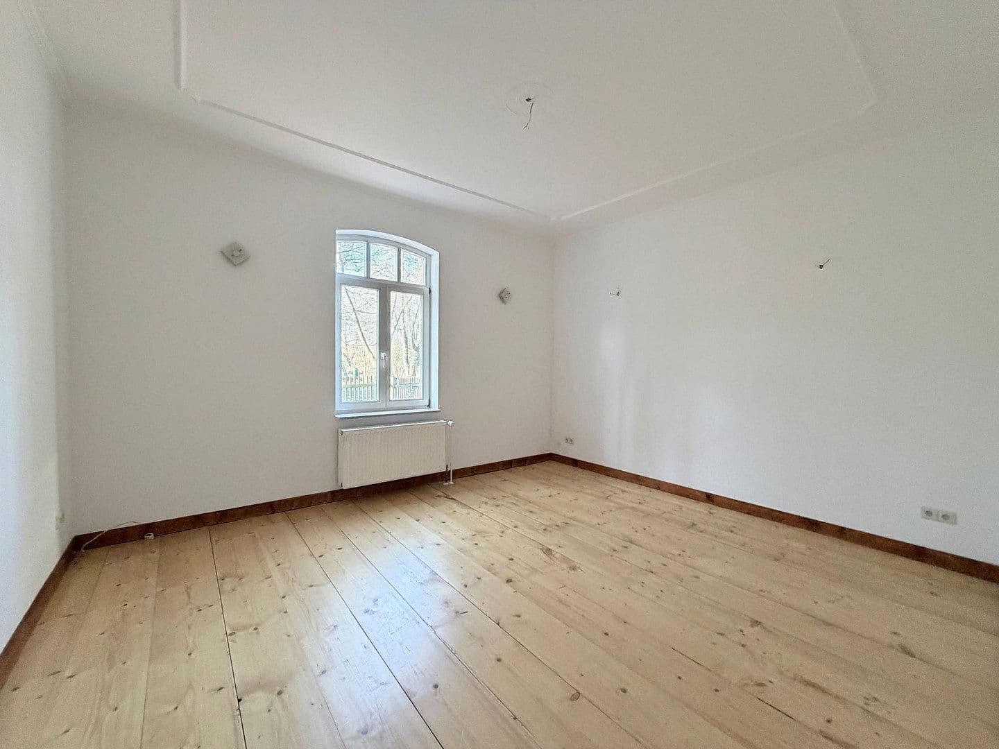 Predaj domu 631 m², pozemok 2.767 m², Neustadt am Rübenberge, Dolné Sasko Predaj domu 631 m², pozemok 2.767 m², Neustadt am Rübenberge, Dolné Sasko