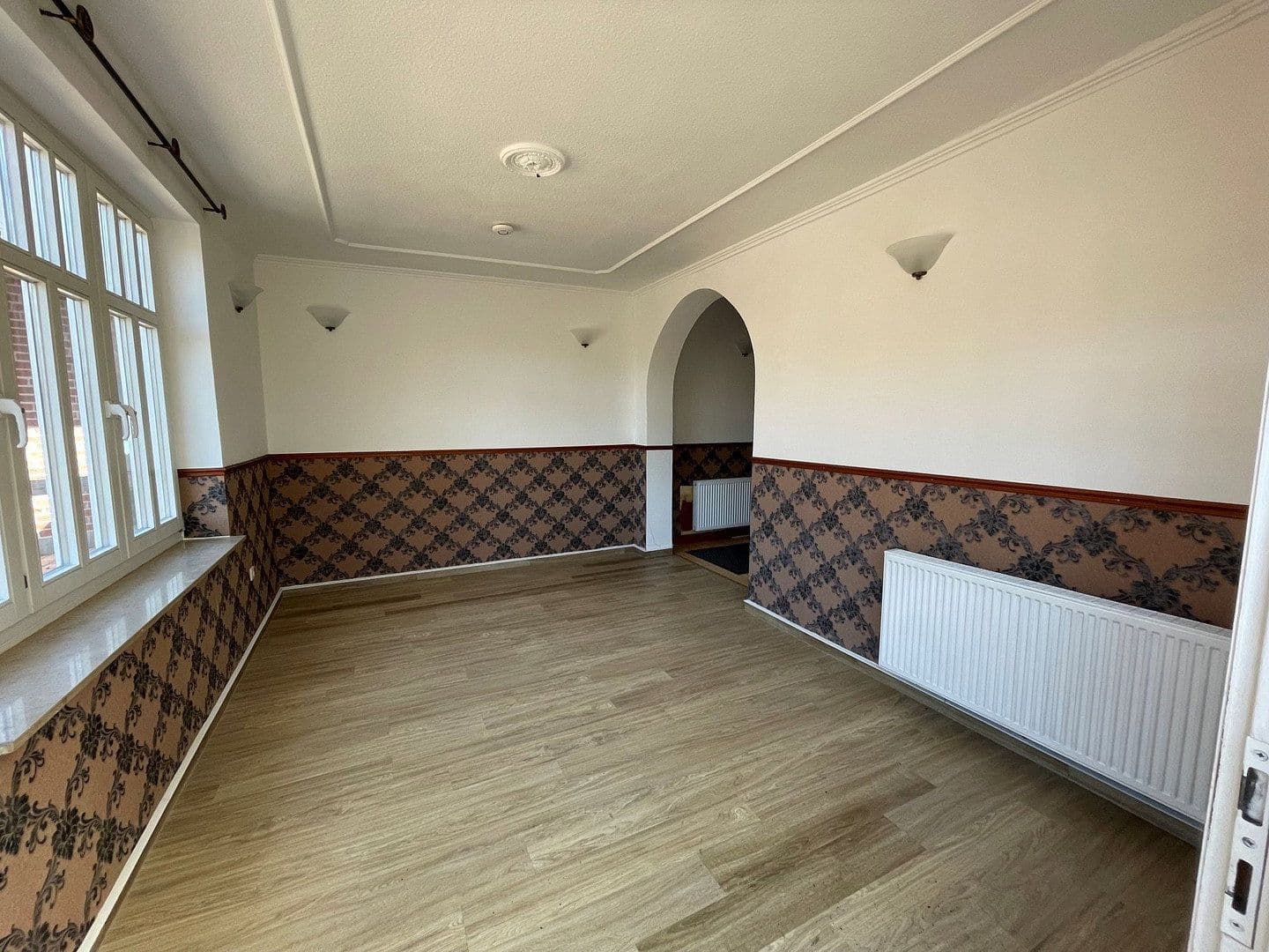 Predaj domu 631 m², pozemok 2.767 m², Neustadt am Rübenberge, Dolné Sasko Predaj domu 631 m², pozemok 2.767 m², Neustadt am Rübenberge, Dolné Sasko