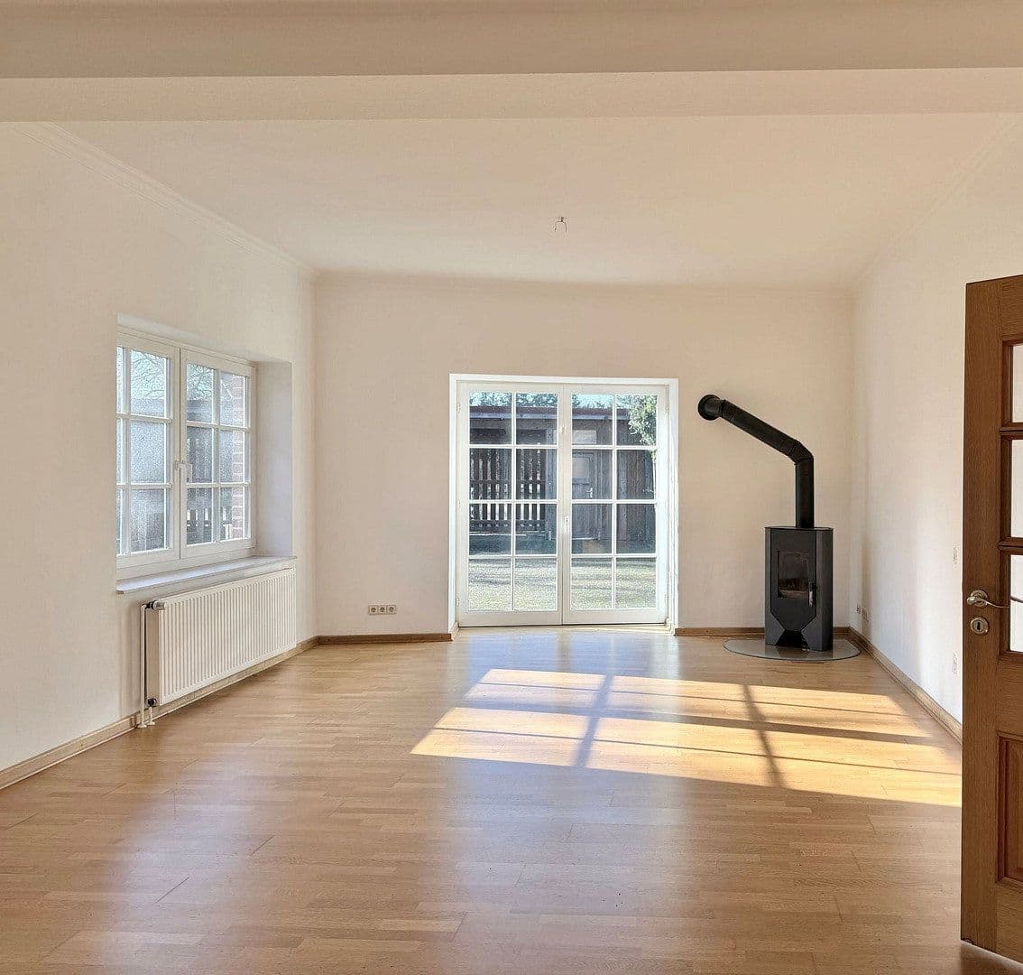 Predaj domu 631 m², pozemok 2.767 m², Neustadt am Rübenberge, Dolné Sasko Predaj domu 631 m², pozemok 2.767 m², Neustadt am Rübenberge, Dolné Sasko