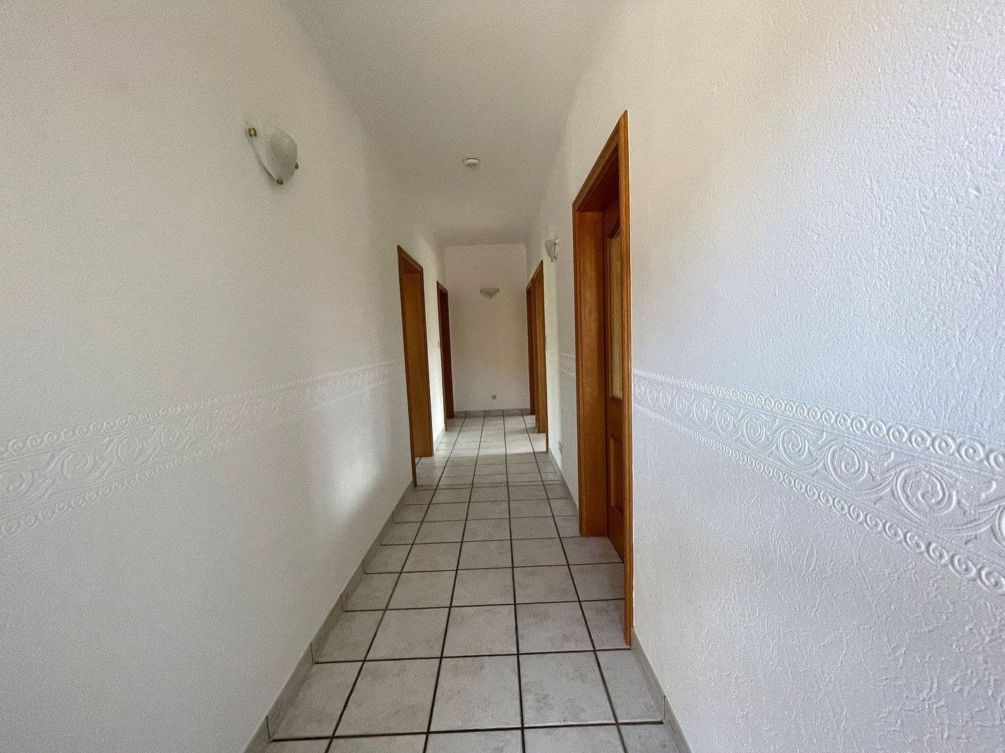 Predaj domu 631 m², pozemok 2.767 m², Neustadt am Rübenberge, Dolné Sasko Predaj domu 631 m², pozemok 2.767 m², Neustadt am Rübenberge, Dolné Sasko