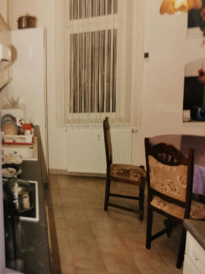 Prenájom bytu 4-izbový 96 m², Robert-Koch-Straße 9, Erfurt, Durínsko Prenájom bytu 4-izbový 96 m², Robert-Koch-Straße 9, Erfurt, Durínsko