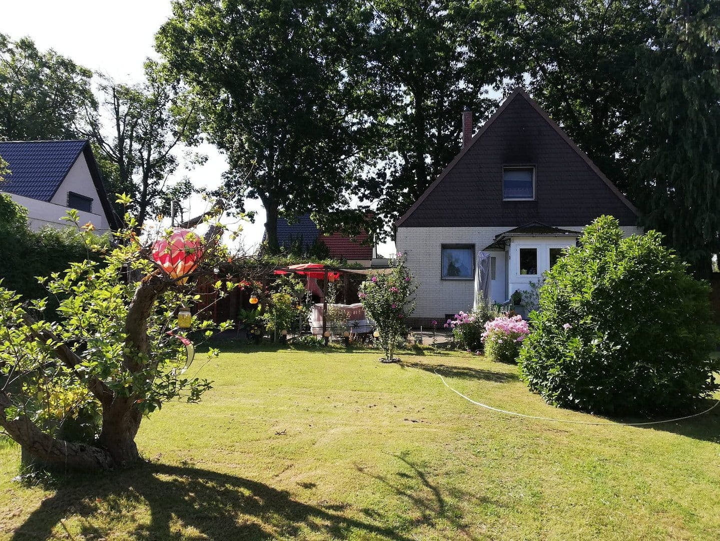 Prenájom domu 120 m², pozemok 1.128 m², Jahnstrasse 84, Schulzendorf, Brandenbursko Prenájom domu 120 m², pozemok 1.128 m², Jahnstrasse 84, Schulzendorf, Brandenbursko