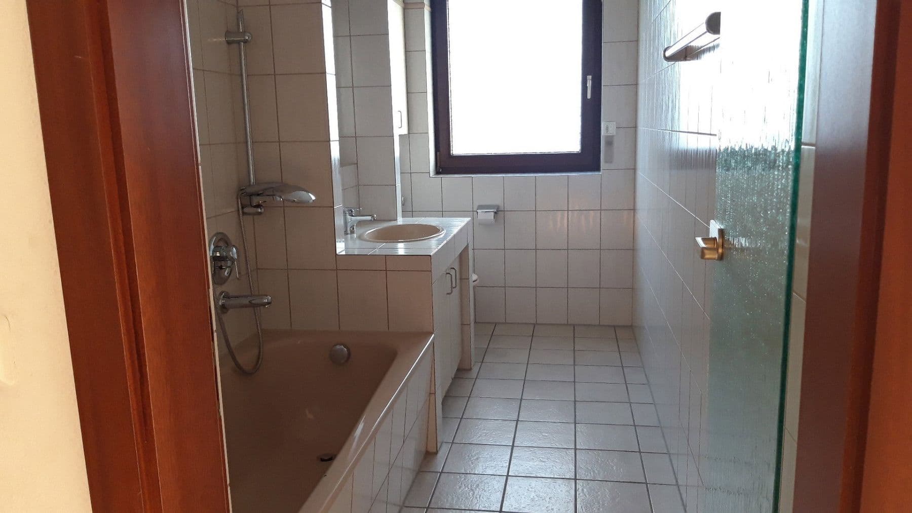 Predaj bytu 3-izbový 96 m², Kaarst, Severné Porýnie - Westfálsko Predaj bytu 3-izbový 96 m², Kaarst, Severné Porýnie - Westfálsko