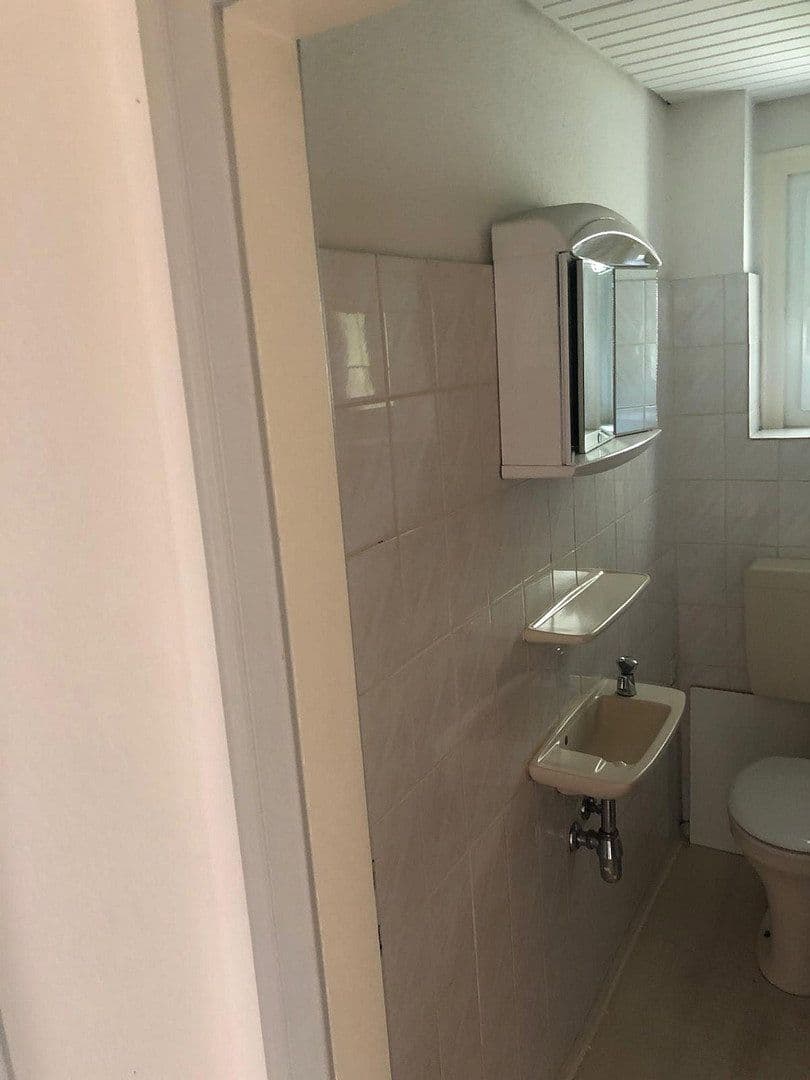 Prenájom bytu 3-izbový 68 m², Kirnbachstr. 79/1, Schramberg, Bádensko-Wurttembersko Prenájom bytu 3-izbový 68 m², Kirnbachstr. 79/1, Schramberg, Bádensko-Wurttembersko