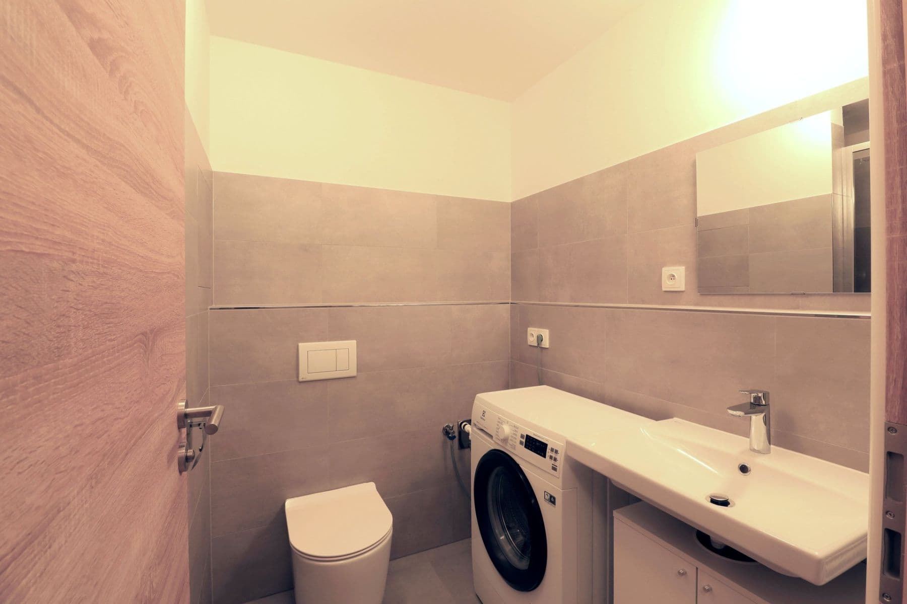 Prenájom bytu 1-izbový 25 m², Augustina Lukeše, Brandýs nad Labem-Stará Boleslav, Středočeský kraj Prenájom bytu 1-izbový 25 m², Augustina Lukeše, Brandýs nad Labem-Stará Boleslav, Středočeský kraj