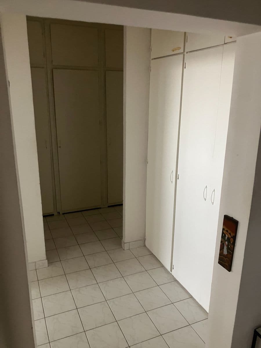 Predaj bytu 2-izbový 47 m², Štúrova, Praha, Praha Predaj bytu 2-izbový 47 m², Štúrova, Praha, Praha