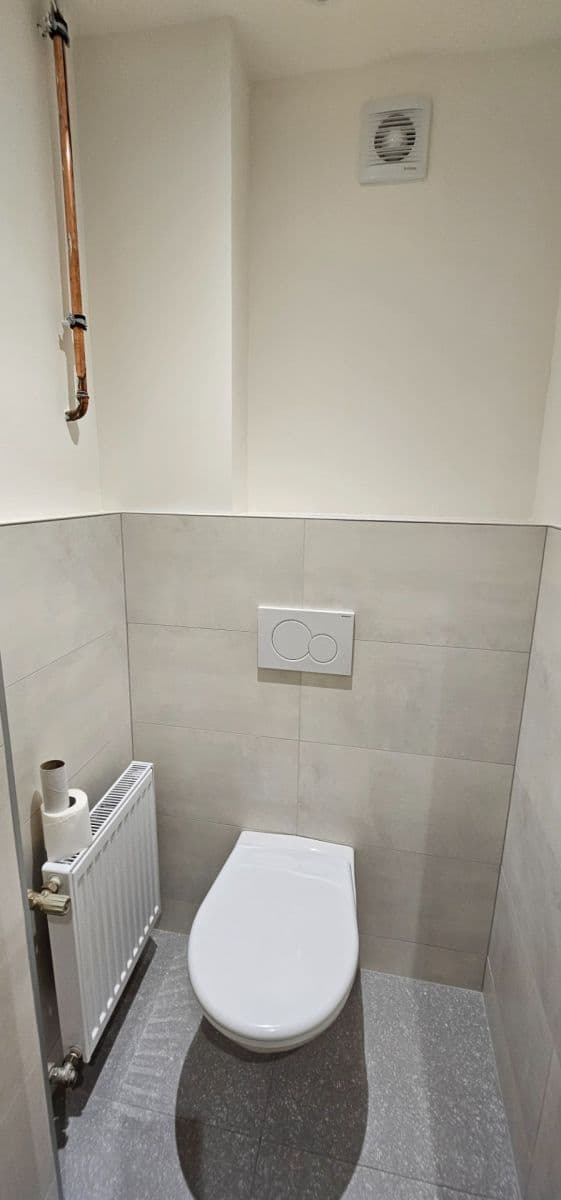 Prenájom bytu 2-izbový 46 m², Primátorská, Praha, Praha Prenájom bytu 2-izbový 46 m², Primátorská, Praha, Praha
